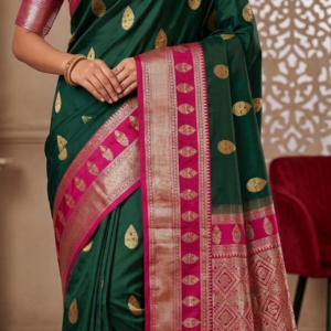 Premium Kanjivaram Pattu Saree – Traditional Rich Woven Zari Border and Blouse