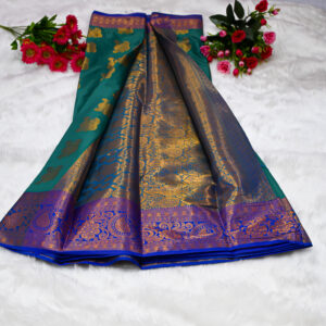 Border saree