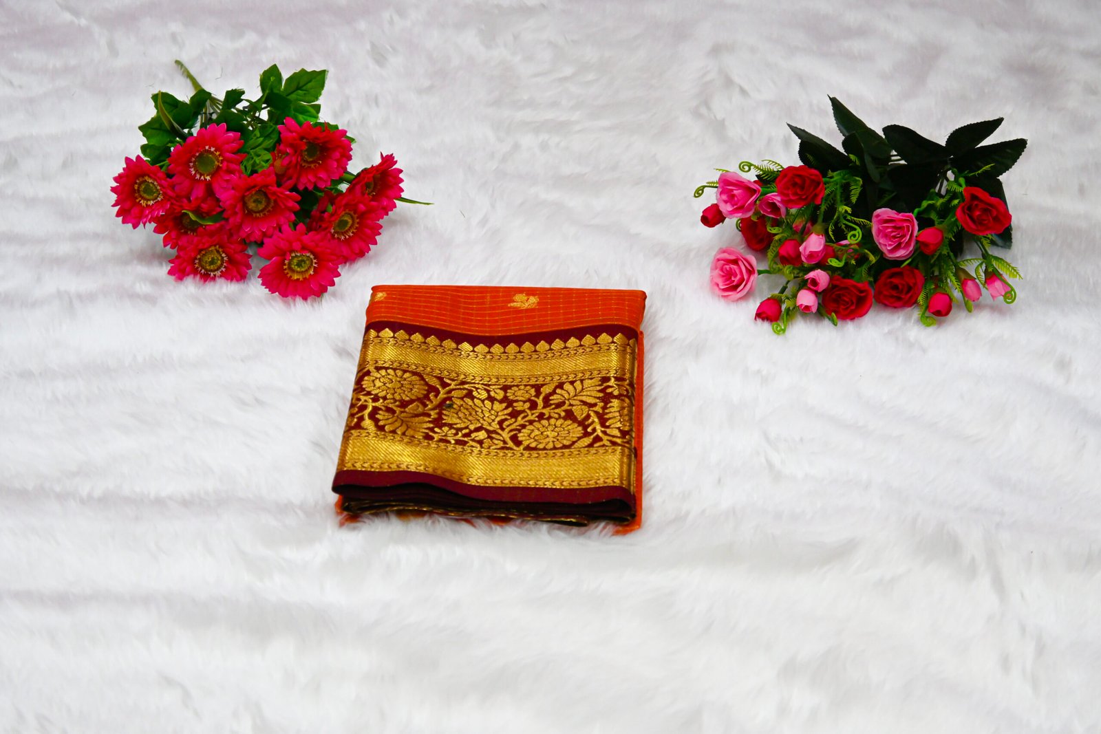 Premium Kanjivaram Pattu Saree – Traditional Rich Woven Zari Border and Blouse