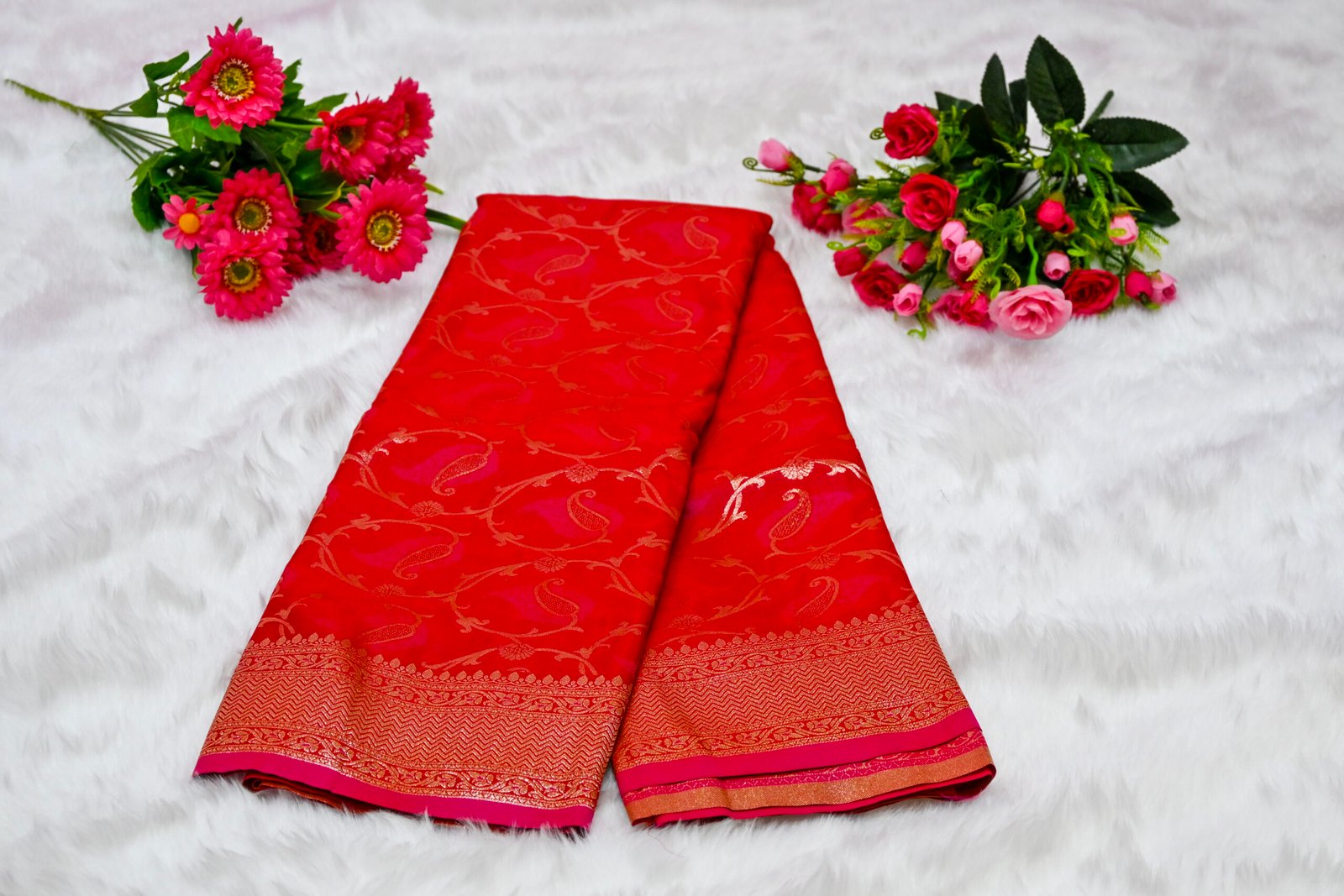 Premium Banarasi Silk Saree with Rich Woven Zari Border & Blouse Piece
