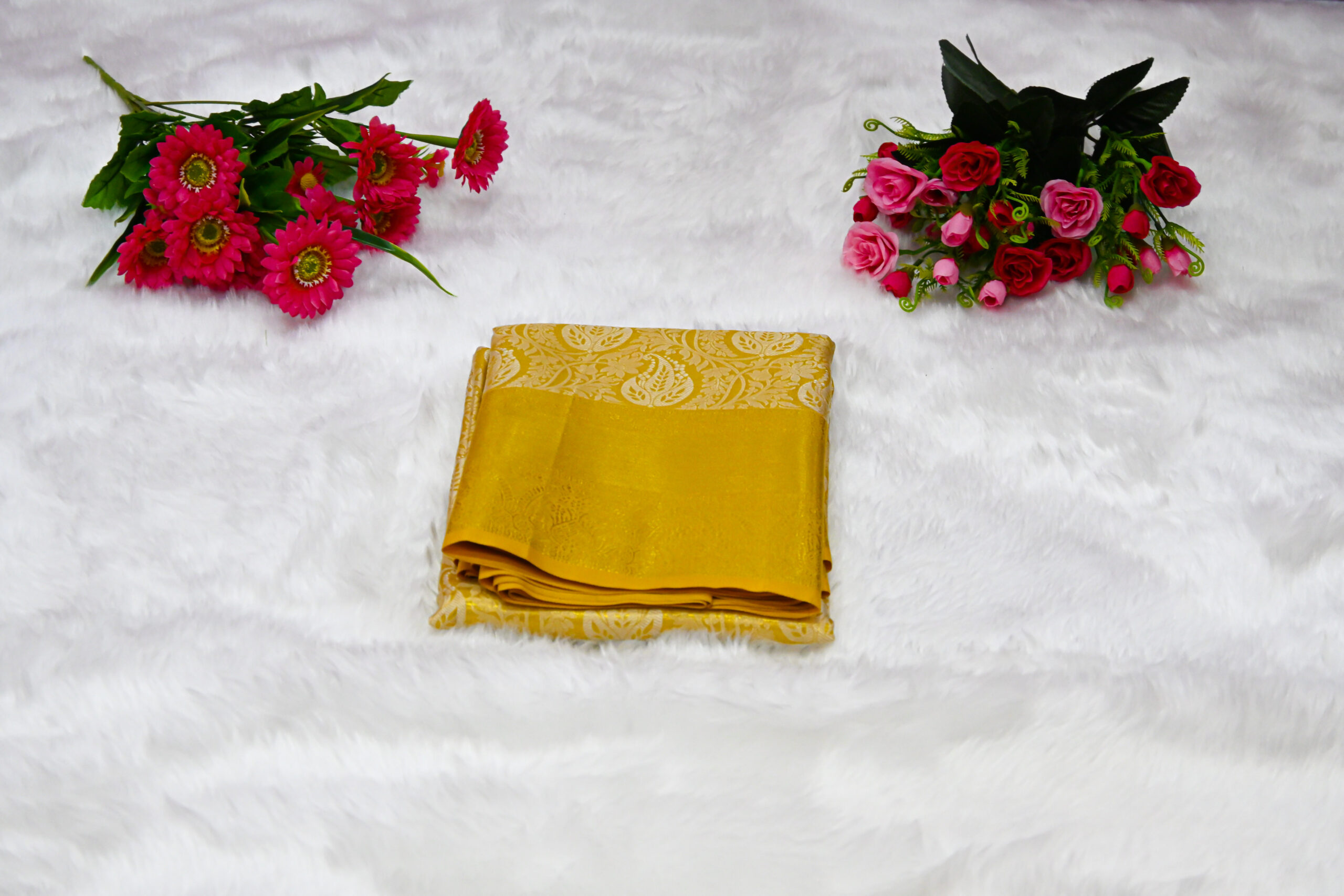 Border saree