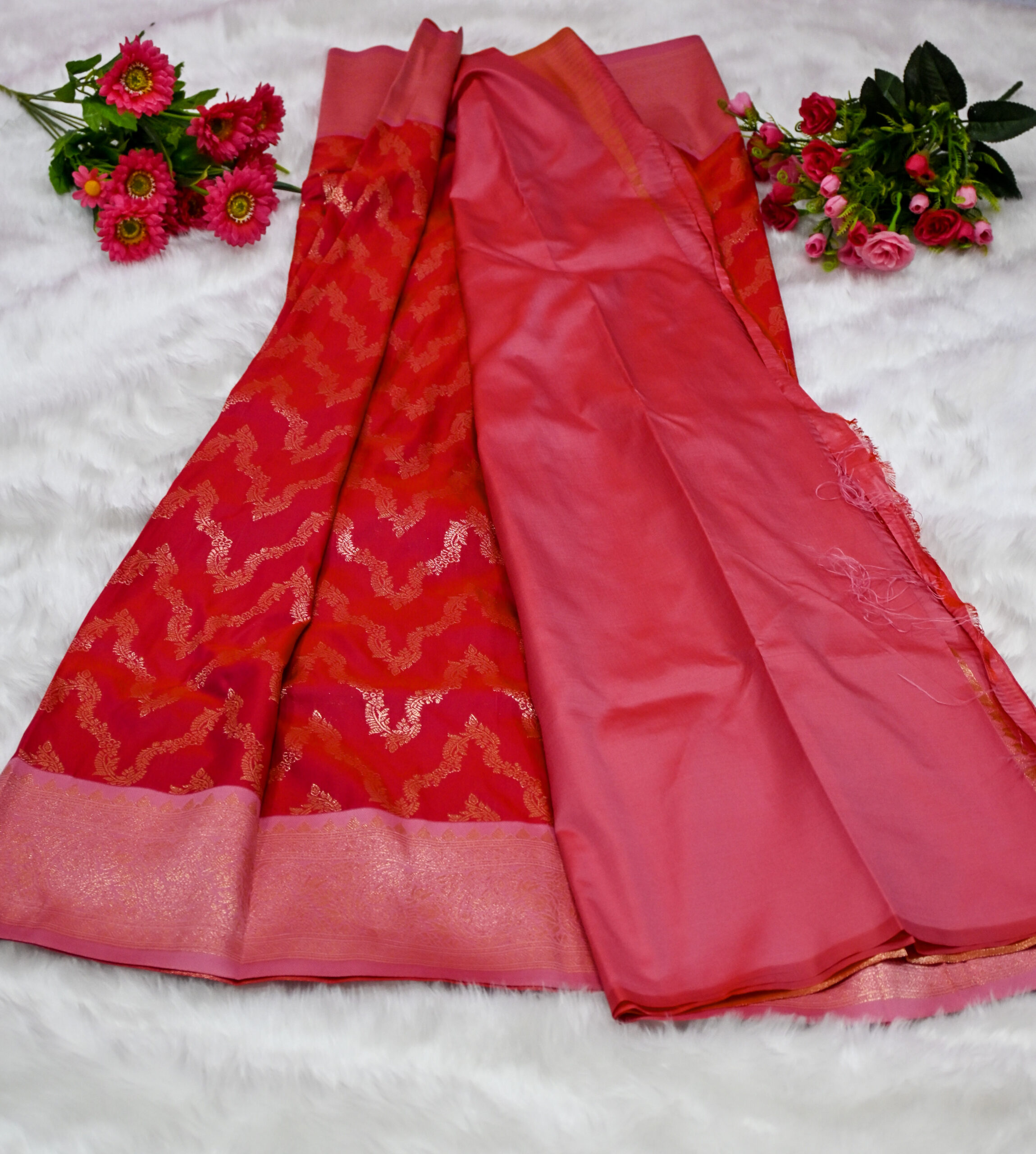 Premium Banarasi Silk Saree with Rich Woven Zari Border & Blouse Piece
